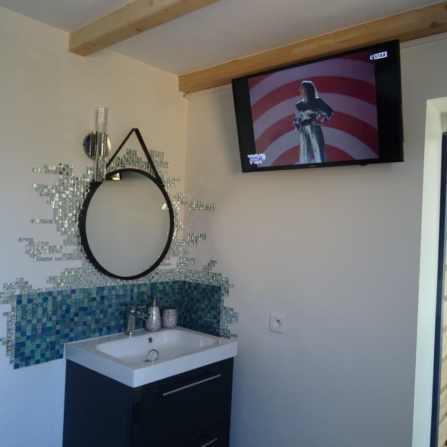 מלון בורגו 2 Pieces Independant Avec Son Jardinet Prive מראה חיצוני תמונה